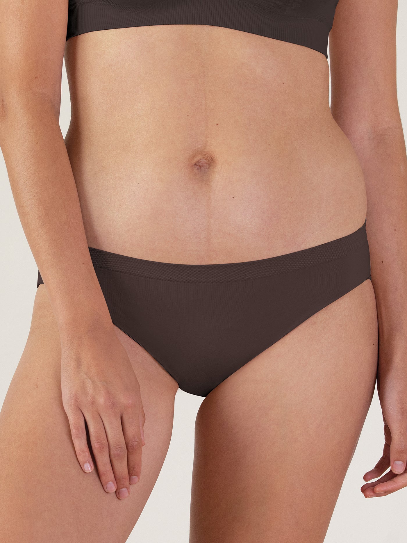 Mid-Rise Panty